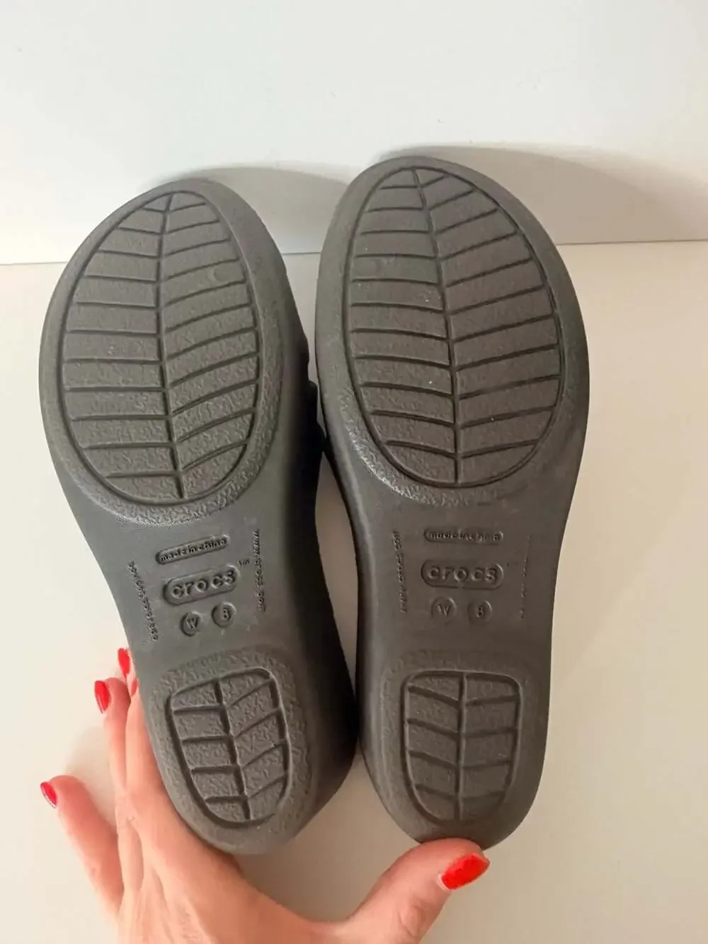 Crocs Rhonda Wedge Strappy Sandals 8
